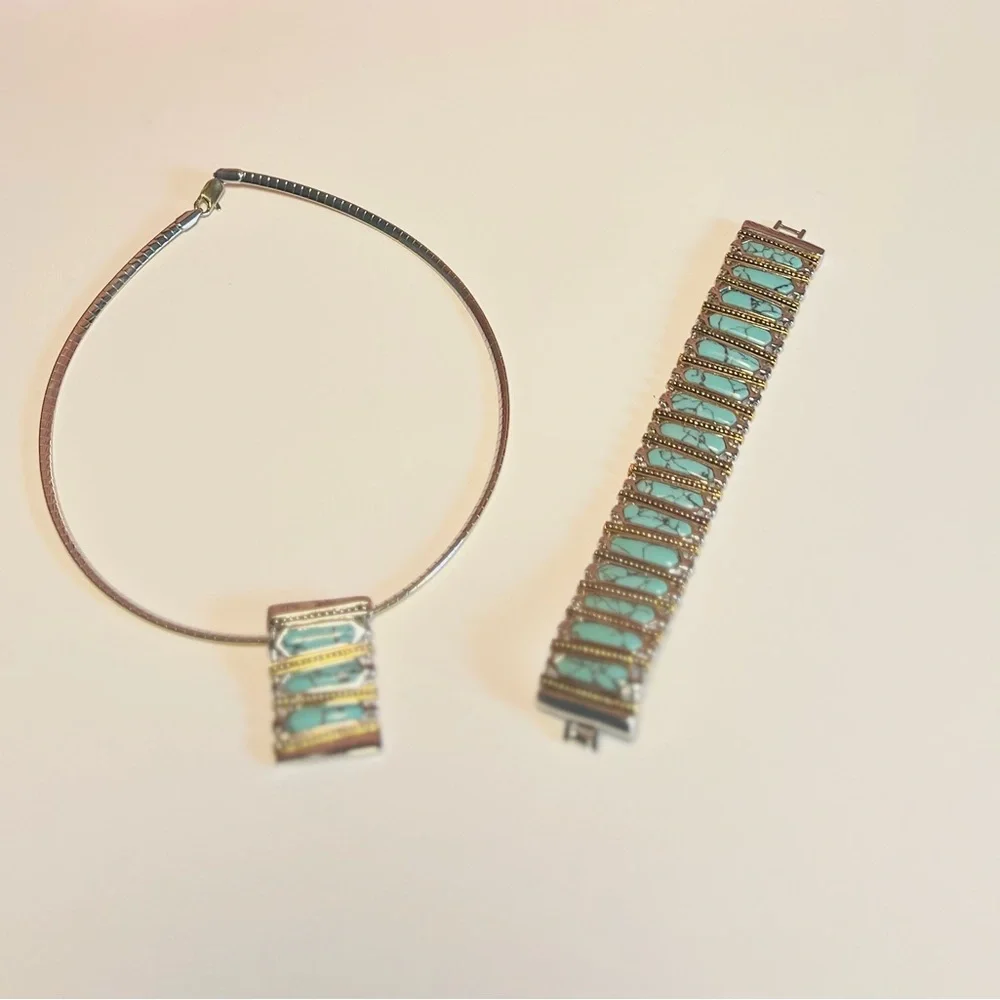 Lia Sophia Faux Turquoise and Gold Jewelry Set Vintage - Picture 5 of 9